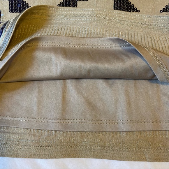 EXPRESS Sequined spandex tube Skirt Size XS TP; Aztec design brown/yellow multi - Picture 4 of 8